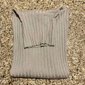 ❤️Metallic Silver Grey Turtleneck Sweater M